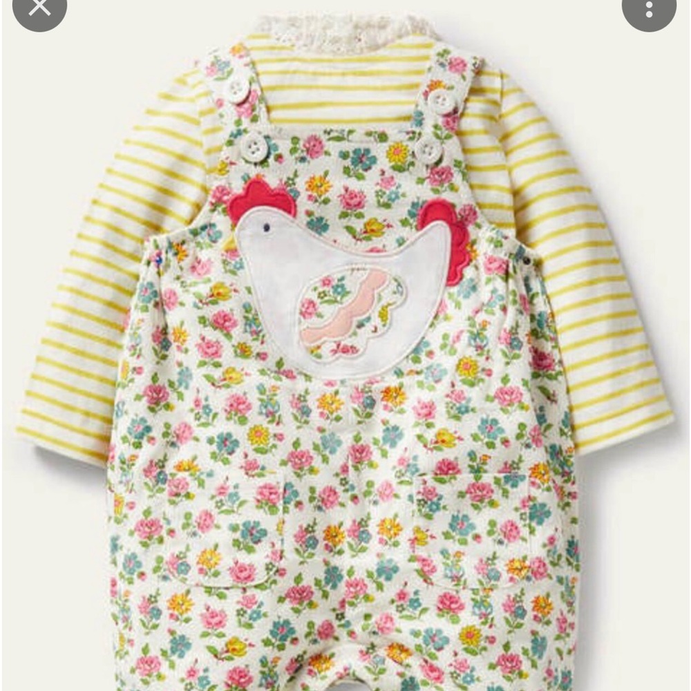 Mini Boden chicken dungarees 3/4